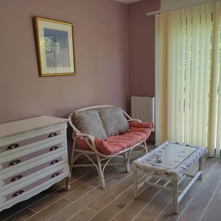 Chez Chon Et Jean-marie Homestay Hermanville-sur-Mer