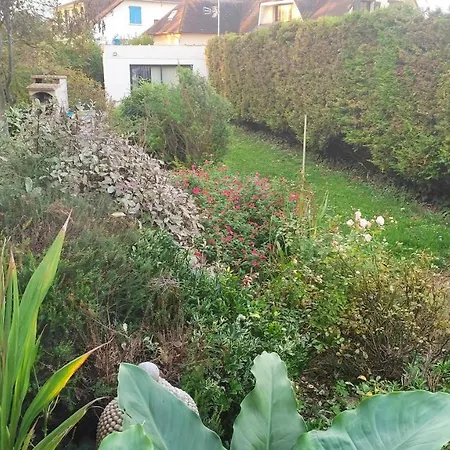 Chez Chon Et Jean-marie Homestay